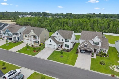 Welcome to 732 Enchantment Loop, where thoughtful design - photo 2