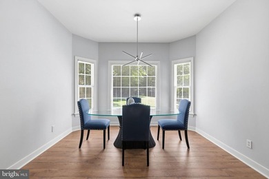 POTENTIAL 1ST FLOOR BEDROOM. Beautifully RENOVATED home - photo 12