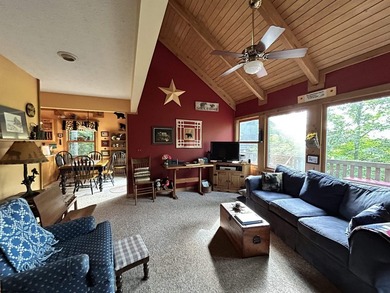 You will feel all the rustic comfort of a mountain cabin while - photo 12