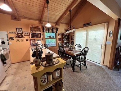 You will feel all the rustic comfort of a mountain cabin while - photo 13