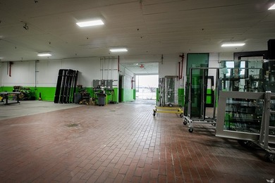 Exceptional opportunity to own a versatile industrial property - photo 14