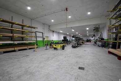Exceptional opportunity to own a versatile industrial property - photo 16