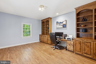 POTENTIAL 1ST FLOOR BEDROOM. Beautifully RENOVATED home - photo 17
