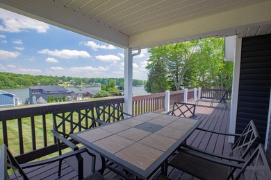 Enjoy a vacation lifestyle every day in this beautifully updated - photo 21