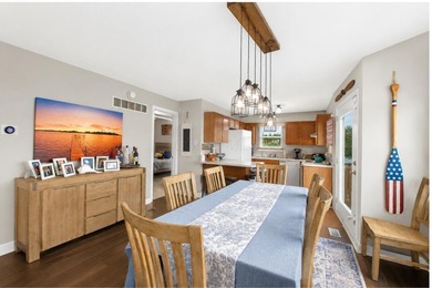 Enjoy a vacation lifestyle every day in this beautifully updated - photo 24