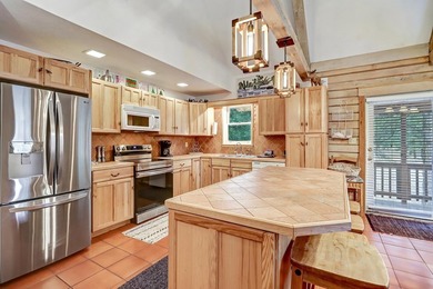 Storybook mountain escape, where cozy cabin charm and modern - photo 8