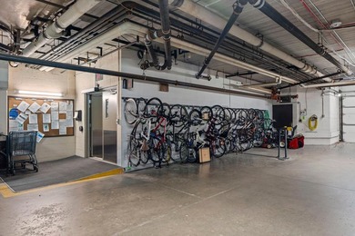 Enjoy an exceptional Minneapolis location in the heart of the - photo 44