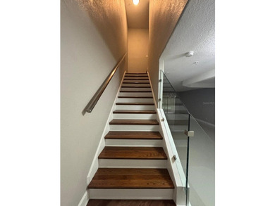 Welcome to this beautifully maintained two-story residence - photo 4
