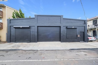 Excellent opportunity to own a versatile commercial property - photo 1
