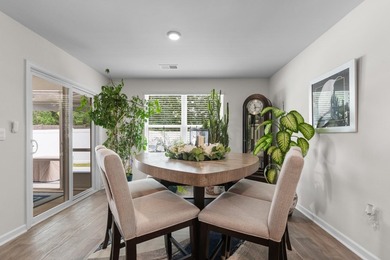 Welcome to this meticulously maintained 3-bedroom, 2-bath home - photo 9