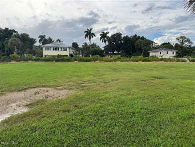 Caloosahatchee River Lot For Sale in North Fort Myers Florida