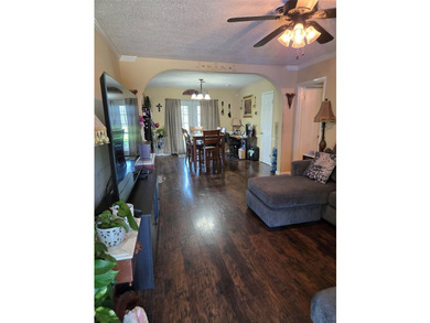 Nestled on a generous lot in an established Dallas neighborhood - photo 3