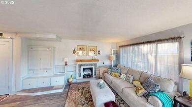 This furnished two-story condo near the Chetco River is move-in - photo 7