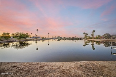 Amazing move in ready waterfront home with quality upgrades - photo 3