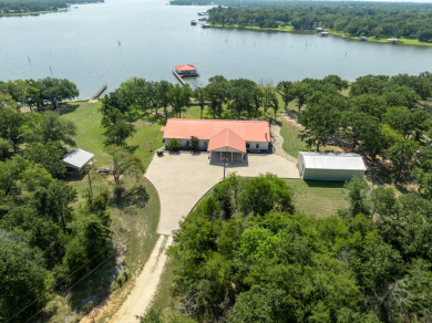 Lake Home For Sale in Thornton, Texas
