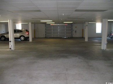 You will love this beautiful top floor penthouse unit in - photo 3