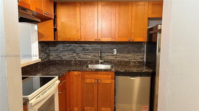 Turnkey and great location in this 1 bedroom, 1.5 bath. The - photo 3