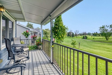 Rare end-unit, one-level townhome on Castlewood Golf Course - photo 12