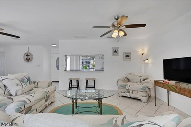 PRICE IMPROVEMENT! OUTSTANDING, 3 Bedroom, 2 Bath, remodeled - photo 7