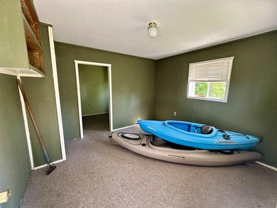 Note: Exterior color is taupe, but due to smoke & haze from the - photo 18