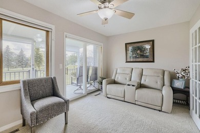 Rare end-unit, one-level townhome on Castlewood Golf Course - photo 23