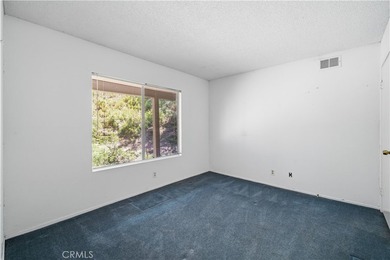 POOL, SPA, GREENBELT, AND TREE VIEWS FROM THIS CUL-DE-SAC CORNER - photo 25