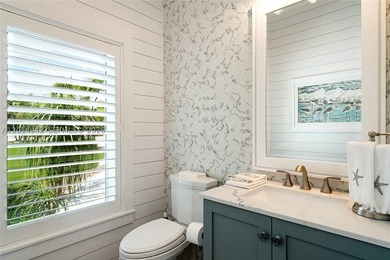 Set along prestigious Millionaire's Row in Tavernier, 88835 Old - photo 9