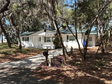 Lake Home For Sale in Avon Park, Florida