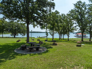 Private Waterfront Family Compound on Peninsula - 7+ Acres - photo 28