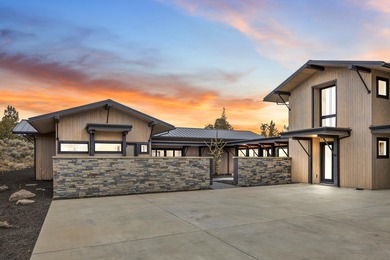 Welcome to refined modern farmhouse living in this stunning - photo 1