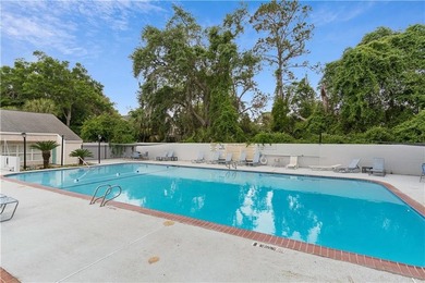 Welcome to easy coastal living in this beautifully maintained - photo 16