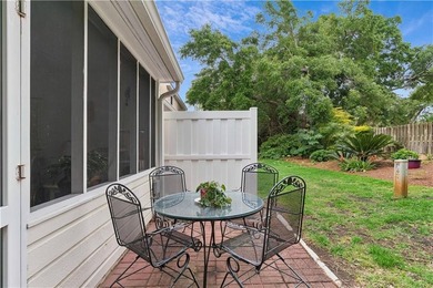 Welcome to easy coastal living in this beautifully maintained - photo 20