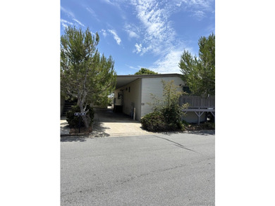 Opportunity Knocks with this 1971 Fashion Manor Double wide - photo 1