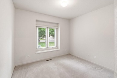 Lock it and leave it convenience! Very desirable patio home in - photo 29
