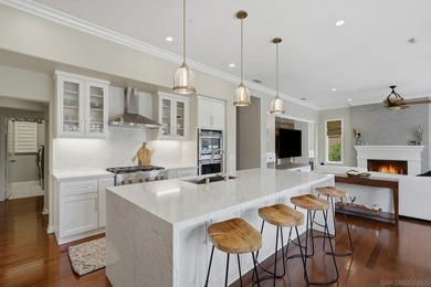 Spacious and beautifully appointed home in the highly desirable - photo 6