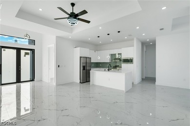 Welcome to this stunning newly built home in the heart of Cape - photo 9