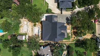 Showings BY APPT ONLY. Contact Listing Agent to schedule. Nearly - photo 3