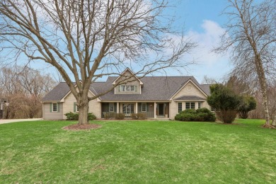 Lake Home For Sale in Oconomowoc, Wisconsin