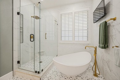 Welcome to 3104 Stonefield where luxury living meets an - photo 18