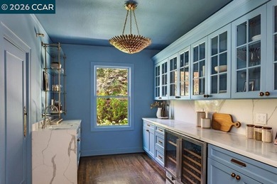 Orinda's Signature Estate: Casa Azul. OCC was founded in 1924 - photo 22