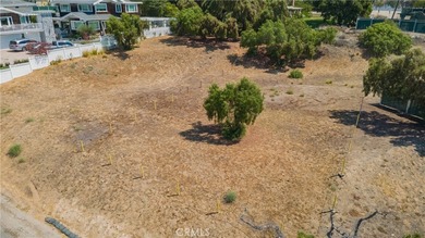We are pleased to exclusively present the opportunity to acquire - photo 2