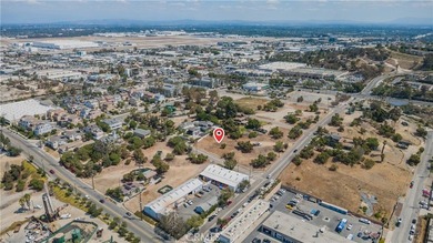 We are pleased to exclusively present the opportunity to acquire - photo 4