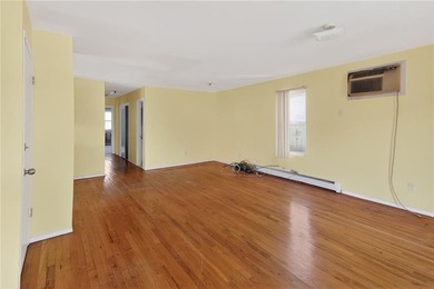Welcome to 1026 East 86th Street-a rare find in prime Canarsie - photo 15