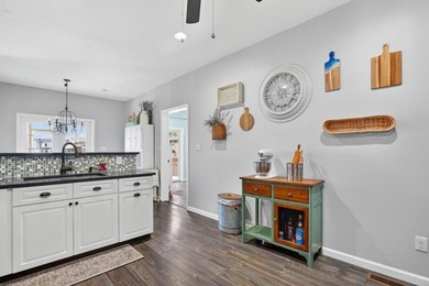Thoughtfully designed and built with attention to detail, this - photo 21