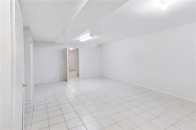 Welcome to 1026 East 86th Street-a rare find in prime Canarsie - photo 29