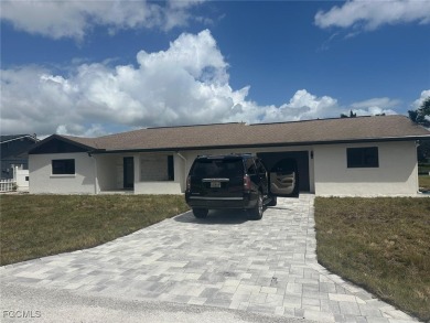 Port Charlotte Waterway Lakes Area Home For Sale in Port Charlotte Florida