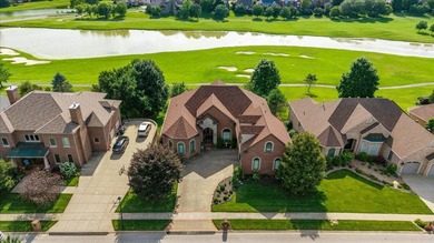 Luxury, timeless craftsmanship, and breathtaking golf course - photo 1