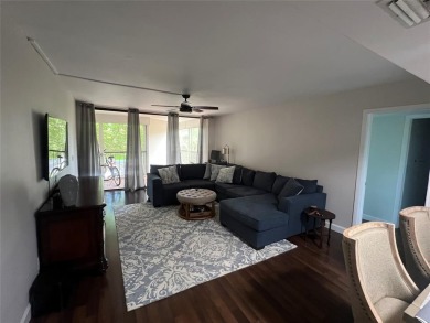 Weston Lakes Area Condo For Sale in Weston Florida