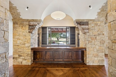 Discover an extraordinary jewel just minutes from Fort Worth - photo 11