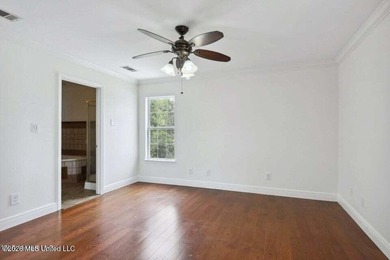 Great 4 bedroom 1800 sq. ft. waterfront house close to the - photo 12